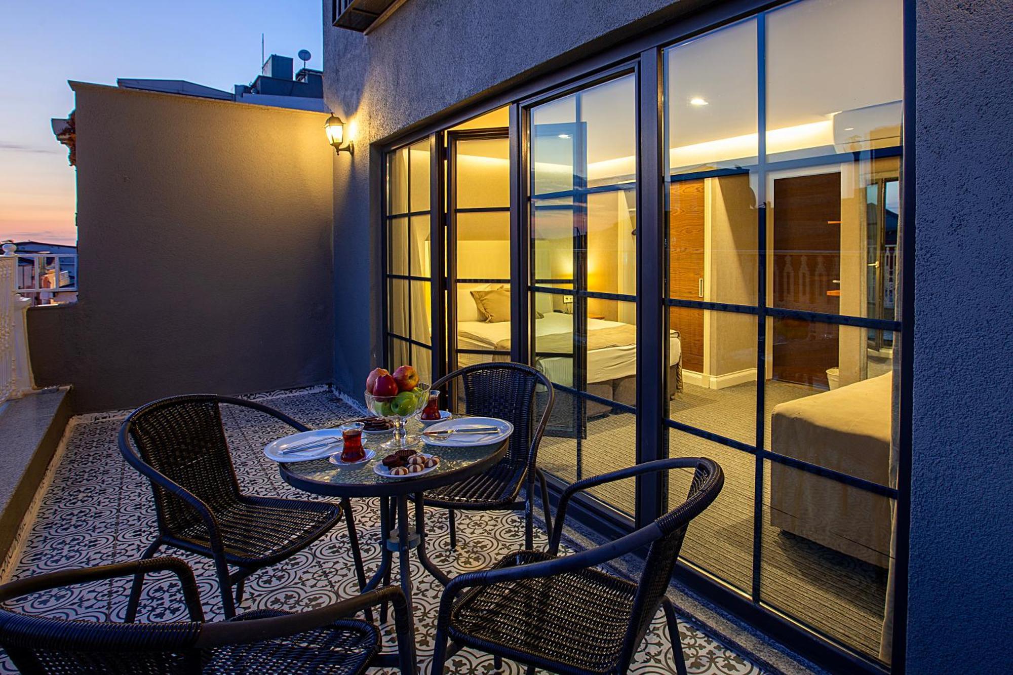 Aston Hotel Taksim Istanbul Eksteriør bilde